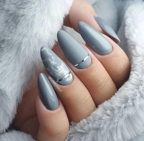 Grey And Silver Nail Designs, Grayish Blue Nails, Dark Grey Nail Designs, Gray Nail Ideas Acrylic, Grey Nails Ideas, Light Gray Nails, Grey Matte Nails, Grey Nail Art, Grey Acrylic Nails