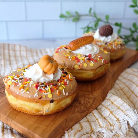 California Donuts #21 on Instagram: “🍂 Harvest Chocolates 🍂 Salted Caramel chocolate base topped with whip and a Harvest Belgian Chocolate 🍫” California Donuts, Salted Caramel Chocolate, Caramel Chocolate, Belgian Chocolate, Chocolate Caramels, Salted Caramel, Chocolates, Camembert Cheese, Donuts