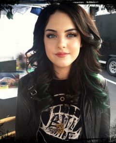 Jade West Style, Elizabeth Gilles, Jade West Victorious, Black Hair Green Eyes, Liz Gilles, Victorious Cast, Brown Eyebrows, Jade West, Liz Gillies