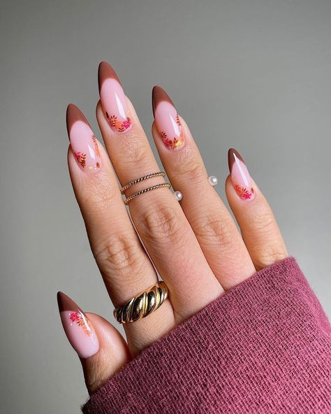 Spicy Nails, Minimal Manicure, Fall Thanksgiving Nails, Abstract Nails, Thanksgiving Nail Designs, Thanksgiving Nail, Nice Night, Water Color Nails, Plaid Nails