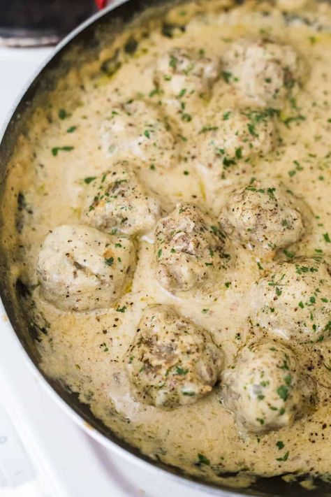 One Pot Keto Swedish Meatballs | The Hungry Elephant Keto Swedish Meatballs, Keto Entrees, Keto Meatballs, Low Carb Meats, Weekly Recipes, Keto Eating, Keto Dinners, Paleo Beef, Keto Lunch