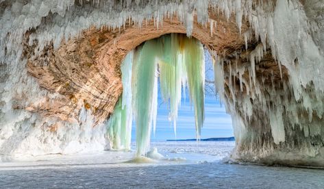 8 Best Places To Visit In Michigan In Winter 2023-24 Things To Do In Michigan, Michigan Winter Getaways, Michigan Staycation, Unique Places To Stay In Michigan, Michigan Travel Winter, Winter In Michigan, Best Beaches In Michigan, Upper Peninsula Michigan Winter, Hiking In Michigan Lower Peninsula