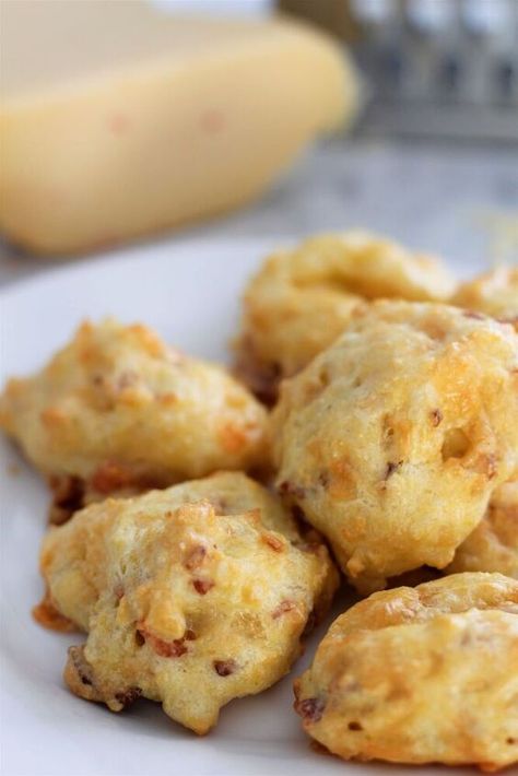 We have always been big on appetizers in our family. Not only do we enjoy them when we have guests over, but we also like to make a fun 'appetizers for dinner' night every once in awhile. When we do this we enjoy trying new and delicous app recipes. Some are a bit more involved than others, like these Bacon Cheddar Puffs, but they truly are so worth it! These puffs are exactly that. Light and fluffy, and are filled with bits of bacon and the creaminess of cheddar cheese! They are also… Bacon Cheddar Puffs, Bacon Lover, Puff Recipe, Dinner Appetizers, Corn Chowder, Bacon Cheddar, Bacon Cheese, Recipe Details, Best Appetizers