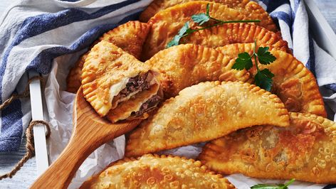 The Ingredient That Sets Venezuelan Empanadas Apart Dominican Dish, Beef Empanadas Recipe, Empanadas Dough, Venezuelan Food, Fancy Appetizers, Beef Empanadas, Pasta Carbonara, Empanadas Recipe, Latin Food