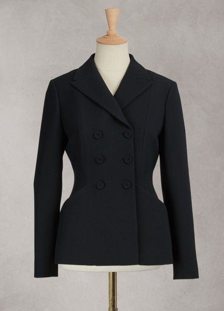 Bar Jacket Dior, Dior Bar, Dior Suit, Bar Jacket, Dior Jacket, Bloomingdales Fashion, French Fashion Designers, Tailored Dress, Work Wardrobe