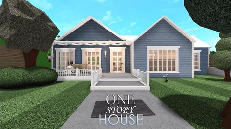 bloxburg small house layouts Cute One Story House, Cute One Story House Bloxburg, Cute Blocksburg House Ideas, One Story House Bloxburg, Bloxburg Greenhouse, Houses Layout, Blocksburg House, Cottage Layout, Bloxburg Layout