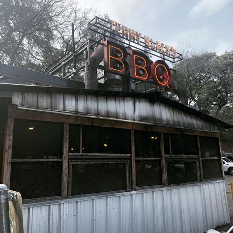 Terry Blacks Bbq, Austin Food, Food Coma, Phase 4, Texas Style, Travel Bucket, Springs, Bucket List, Austin