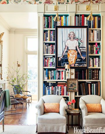 English-Style Portrait Room--- realllly love the painting hanging in front of the bookshelves. Hang Art, How To Hang, Book Shelf, A Book, Bookcase, Living Room, Books, Furniture, Art