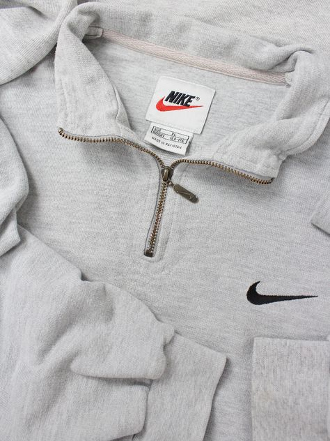 Vintage Nike Quarter Zip, Grey Nike Sweater, Nike Quarter Zip, Nike Crewneck, Vintage Nike Sweatshirt, Nike Pullover, Trendy Boy Outfits, Cute Nike Outfits, Clueless Outfits