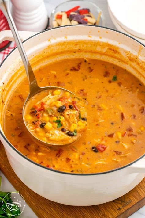 Red Chicken Enchilada Soup, Chicken Enchilada Soup With Cream Cheese, Easy Chicken Enchilada Soup Crock Pot, Enchalidas Soup, Turkey Enchilada Soup, Baja Chicken Enchilada Soup, Crock Pot Enchilada Soup, Chicken Enchilada Soup Stovetop, Chilis Chicken Enchilada Soup Recipe