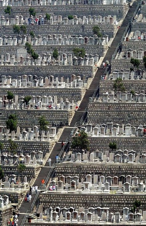 Hong Kong cemetery. | Man oh man. Everything is vertical here. Cemetery Monuments, Grave Stones, Cemetery Headstones, Old Cemeteries, Cemetery Art, Hong Kong Travel, Grave Markers, Six Feet Under, Grave Marker