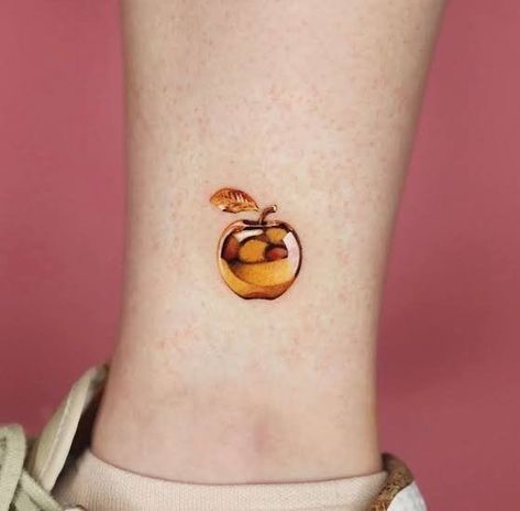 Glow Tattoo, Apple Tattoo, Optical Illusion Tattoo, Food Tattoos, Pearl Ribbon, Gold Tattoo, Tiny Tattoos, Best Food, Tattoo Artist