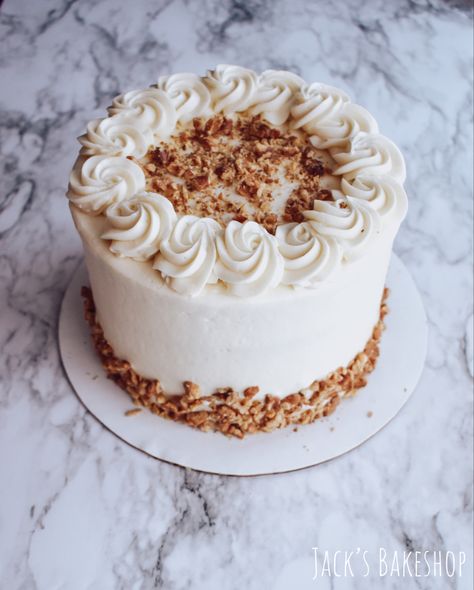 Carrot Cake Layer Cake, Carrot Cake Birthday Cake Ideas, Layered Carrot Cake With Cream Cheese Frosting, Square Carrot Cake Decoration, Carrot Cake For Wedding, Carrot Cake Grooms Cake, Carrot Birthday Cake For Men, Elegant Carrot Cake Decoration, Carrot Cake Cupcakes Decoration