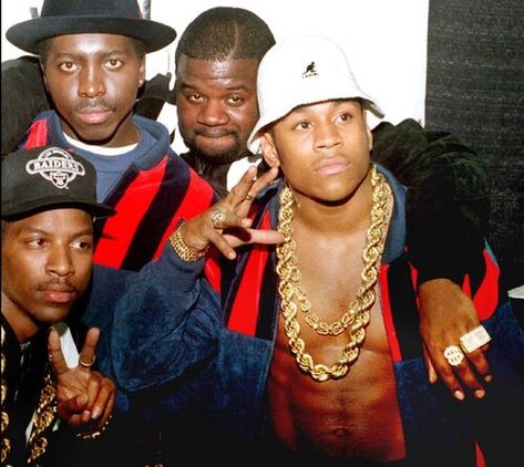 Peep Young LL Cool J's Iconic Style During the 80s & 90s — ZEITGEIST Hip Hop Style Outfits, Chuck D, Matthew Lawrence, Flavor Flav, Kangol Hats, Hip Hop Classics, Hands In The Air, Ll Cool J, Hip Hop And R&b