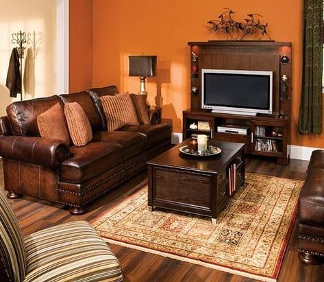 Brown Furniture Living Room, Brown Sofa Living Room, Brown Living Room Decor, Leather Living Room Furniture, Room Furniture Design, Living Room Orange, Entertaining Decor, Brown Furniture, Trendy Living Rooms