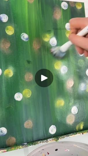 349K views · 5.1K reactions | [clip] How to paint Christmas lights with the bokeh effect! 🎨✨ #Christmas #painting #beginner #paintingtips #tipsandtricks | Emily Seilhamer Art Paint Christmas, Christmas Light Bulbs, Bokeh Effect, Christmas Painting, Bokeh Lights, Night Painting, Christmas Scenes, Watercolour Tutorials, Painting Tips