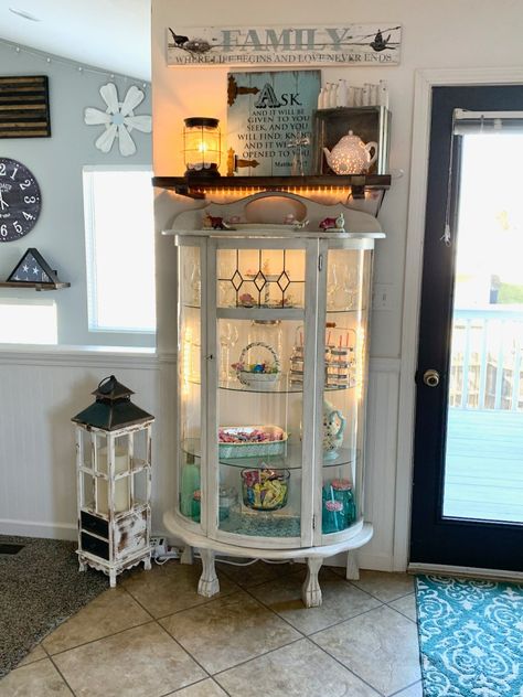 Repurposed Curio Cabinet done for $16. Kitchen Curio Cabinet Ideas, Repurpose Curio Cabinet, Curio Cabinet Redo, Painted Curio Cabinets, Small Curio Cabinet, Restore Wood Furniture, Curio Cabinet Displays, Antique Curio Cabinet, Curio Cabinet Decor