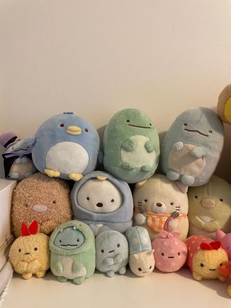 Sumikko Gurashi Plushies, Sumiko Gurashi Plush, Vy Core, Japanese Trinkets, Plushie Aesthetic, Sumikko Gurashi Plush, Sumiko Gurashi, Antlers Decor, Aesthetic Objects