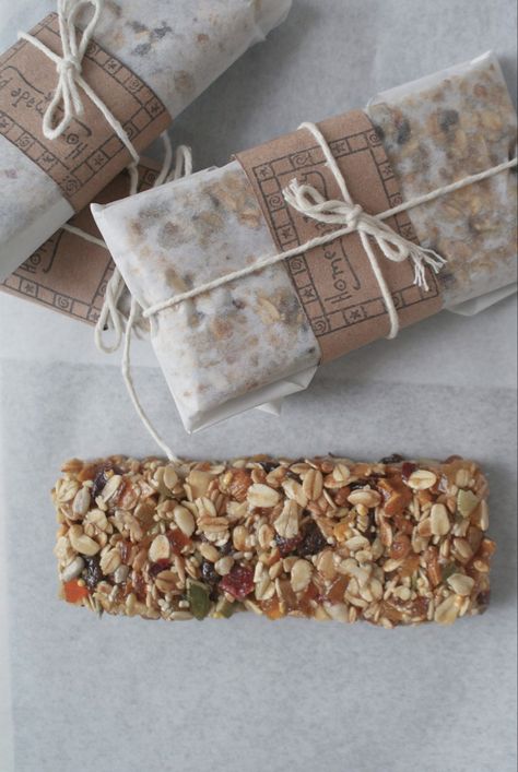 Energy Bars Homemade, Energy Bars Recipe, Healthy Snack Bars, Packaging Snack, Fast Desserts, Bar Packaging, Healthy Granola Bars, Protein Bars Homemade, Protein Bar Recipes