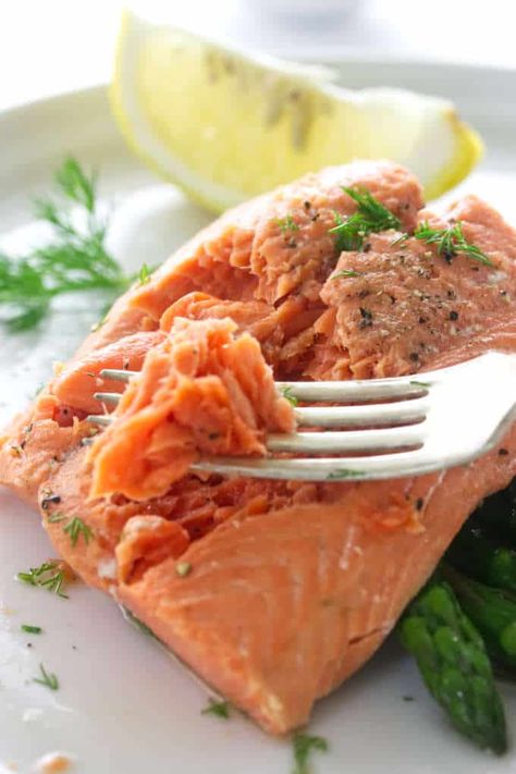 Steamed Salmon - Savor the Best Steamed Salmon Recipes, Frozen Salmon Recipe, Cook Frozen Salmon, Salmon In Air Fryer, Best Salmon Recipes, Steamed Salmon, Sweet Potato Ground Beef, Steam Salmon, Potato Ground Beef