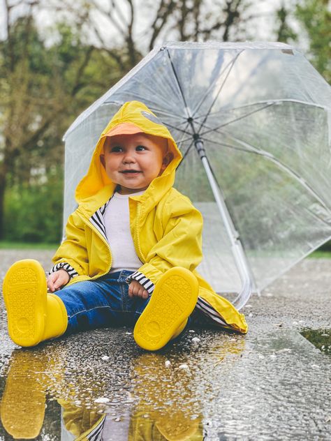 April Milestone Picture Ideas, April Baby Photoshoot Ideas, Baby April Photo Ideas, April Baby Photoshoot, 7 Months Photoshoot Photo Ideas, April Showers Photoshoot Ideas, April Milestone Pictures, April Showers Baby Photoshoot, April Milestone Baby Picture