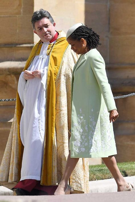 Best Dressed Guests at the Royal Wedding Dora Ragland Harry And Meghan Wedding, Meghan Markle Photos, Harry Wedding, Prince William Et Kate, Doria Ragland, Prince Harry Et Meghan, Prins Harry, Prince Harry And Megan, Meghan Markle Prince Harry