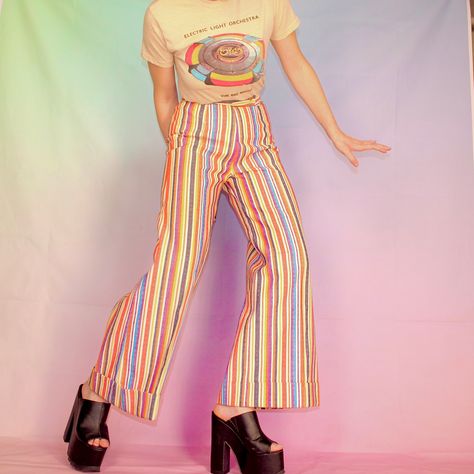 70s 60s retro vintage bells high waisted disco hippie that 70s show style 70s Rainbow Outfit, Striped Bell Bottoms Outfit, Coke Photography, 70s Bell Bottoms, Sparkly Pants, Type Outfit, 70s Rainbow, Rainbow Pants, Bell Bottoms Outfit