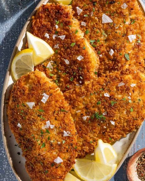 30 Chicken Cutlet Recipes That Will Make Every Meal A Treat! Crispy Breaded Chicken, Baked Chicken Cutlets, Cutlet Recipes, Fried Chicken Cutlets, Chicken Cutlet Recipes, Breaded Chicken Cutlets, Schnitzel Recipes, Chicken Cutlet, Fast Cooking