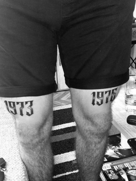 Parents Born Year Parents Years Tattoo, Born Year Tattoo, Birthday Year Tattoo, Remember Tattoo, Parent Tattoos, Date Tattoos, Birthday Tattoo, Birth Parents, Aztec Tattoo