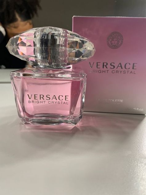 Versace Bright Crystal Smells light, elegant, floral, and very feminine Purple Perfume, Versace Fragrance, Koleksi Parfum, Versace Perfume, Versace Bright Crystal, Bright Crystal, Popular Perfumes, Fragrances Perfume Woman, Perfume Collection Fragrance