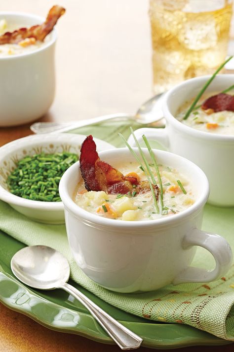 When it comes to cheesy potato, creamy garlic and herb Boursin offers intense flavor in just one package. So give the soup a try and expect requests for seconds. As an added bonus, you can swap the chicken broth for vegetable broth (and omit the bacon garnish!) to make any vegetarians at your table happy, too. Boursin Soup, Potato Soup With Bacon, Boursin Cheese Recipes, Chives Recipe, Soups To Make, Soup With Bacon, Potato Bacon Soup, Making Soup, Soup And Stew Recipes