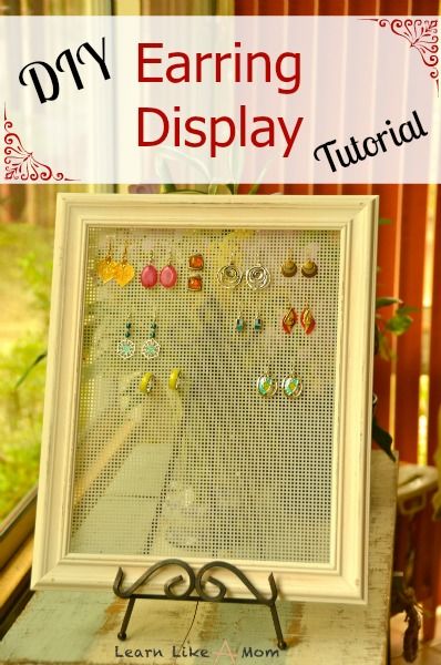 Earring Holder Cricut, Ways To Display Earrings To Sell, Hang Earrings Diy Display Ideas, Wall Earring Display, Diy Earring Display Stand How To Make, Home Made Earring Holder, Easy Earring Display, Diy Earring Tree, Earring Rack Diy