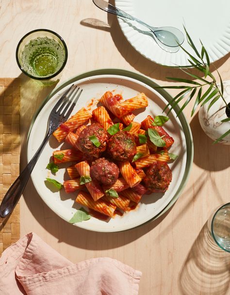 portfolio - christine keely // stills stylist Favorite Dinner Recipes, Beauty Still Life, Meatless Dinners, Veggie Meatballs, Meatless Dinner, Favorite Recipes Dinner, Food Photography Inspiration, Prop Stylist, Food Concept