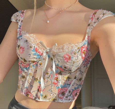 Corset Top Outfit, Corset Outfit, Corset Fashion, Diy Vetement, Mode Inspiration, Looks Vintage, Aesthetic Outfits, Cute Casual Outfits, Look Fashion