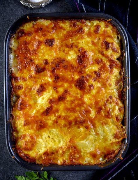 Potatoes And Sausage Au Gratin – Cooking Recipes Sausage Au Gratin Potatoes, Sausage Potato Au Gratin, Scalloped Potatoes And Sausage, Gratin Recipes, Potatoes And Sausage, Au Gratin Recipes, How To Make Potatoes, Air Fried Food, Sausage Potatoes