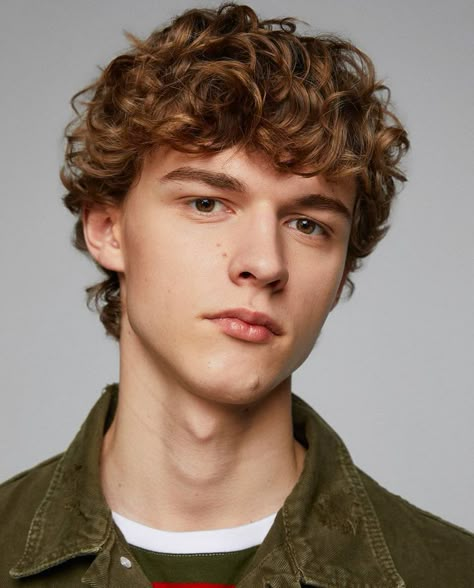 Hair Curly Style, Max Barczak, Boys Colored Hair, Oc Face Claims, Face Drawing Reference, Oc Face, Portrait References, Boy Face, Men Hairstyles