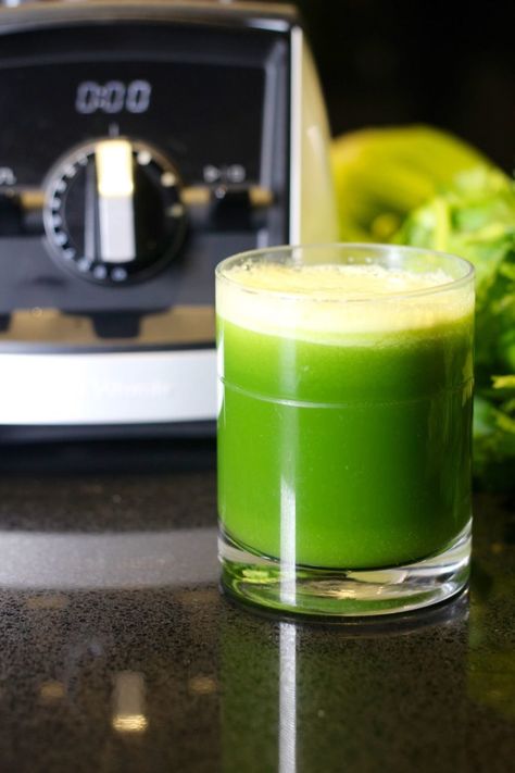 Top Healthy Foods, Vitamix Blender, Best Juicer, Vitamix Recipes, Juicing Benefits, Celery Juice, Best Blenders, Blender Recipes, Healthy Smoothie