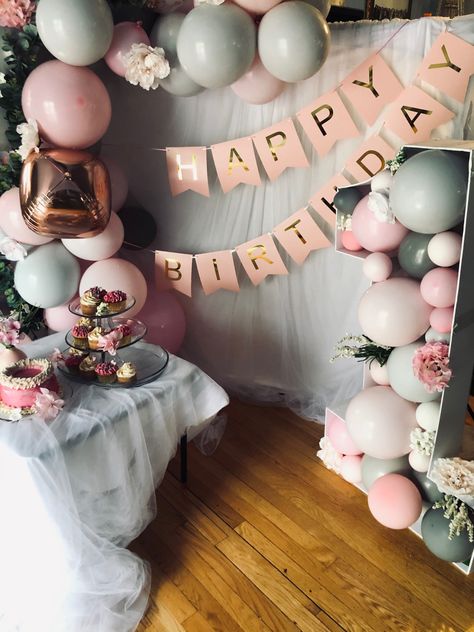 Pink Gray White Balloon Garland, Birthday Balloon Decor, Pink Balloon Arch, 1st Birthday Balloons, Pink Party Decorations, Girl 1st Birthday, Hotel Party, Sweet 16 Birthday Party