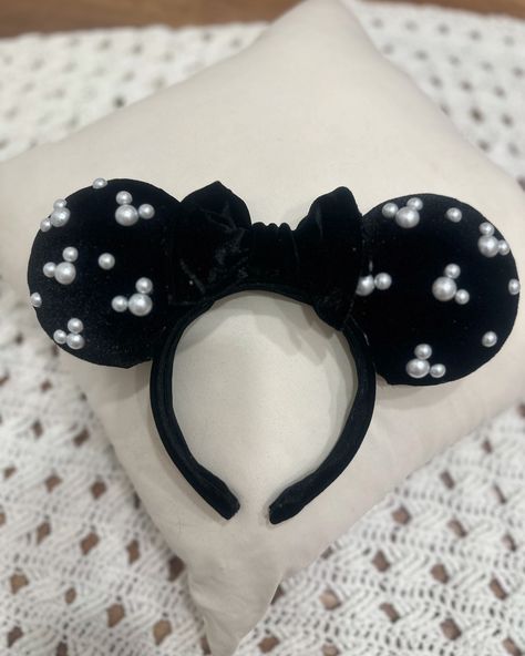 Ears that sparkle as bright as your dreams ✨ Wear the magic all year round! #mouseears #alwaysinstyle #magicalaccessories #yearroundfashion #themeparkstyle #sparkleandshine Aesthetic Disney, Magical Accessories, Disney Ears, Mickey Ears, Mouse Ears, Theme Park, The Magic, Dreaming Of You, Sparkle