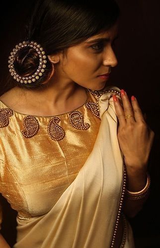 Golden Blouse Design, Golden Blouse Designs, Kerala Saree Blouse, Kerala Saree Blouse Designs, Golden Blouse, Indian Kurtis, Ethnic Wears, Boat Neck Blouse Design, Kerala Saree