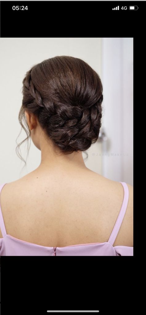 Braided Hairstyles Bun, Bun Braid Hairstyles, Hair Braid Bun, Easy Hairstyle Video, Braid Bun, Pretty Braids, Guest Hair, Bridal Hair Buns, Braided Bun Hairstyles