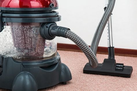 Monthly cleaning schedule for the whole family! Carpet Cleaning Tips, Clean Car Carpet, Dry Carpet Cleaning, Carpet Cleaning Business, Deep Carpet Cleaning, Diy Carpet Cleaner, Carpet Cleaning Solution, Carpet Cleaning Machines, Carpet Cleaning Hacks