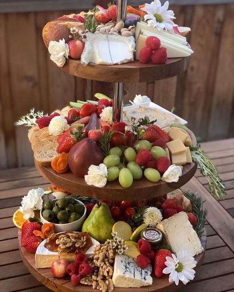 Stacked Charcuterie Board, Two Tier Tray Charcuterie, Tiered Tray Appetizers, Cheese Board Table Display, Charcuterie Board Tiered, Tiered Appetizer Display, Tiered Cheese Board, Two Tier Charcuterie Board, 3 Tier Charcuterie Board Ideas