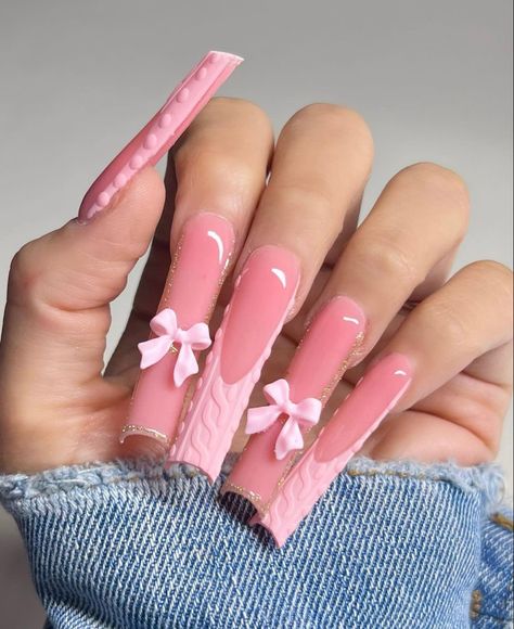 Pink Long Nails With Gems, Girly Acrylic Nails Designs Pink, Baby Pink Long Nails, Long Baby Pink Acrylic Nails, Long Nails Ideas, Pretty Pink Nails, Exo Anime, Uñas Ideas, Drip Nails