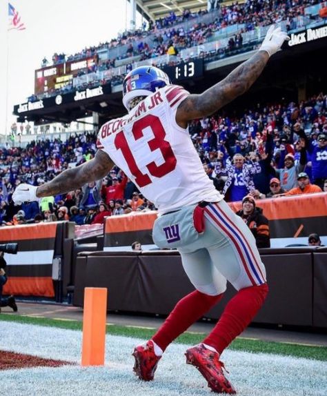 Odell Beckham Jr on Twitter: "#SavageSZN https://t.co/BoaKxhrJld https://t.co/F8CRSfTHEB" Metlife Stadium, Nfc East, Odell Beckham, Ny Jets, Vince Lombardi, American Football Team, Odell Beckham Jr, Beckham Jr, Sports Complex