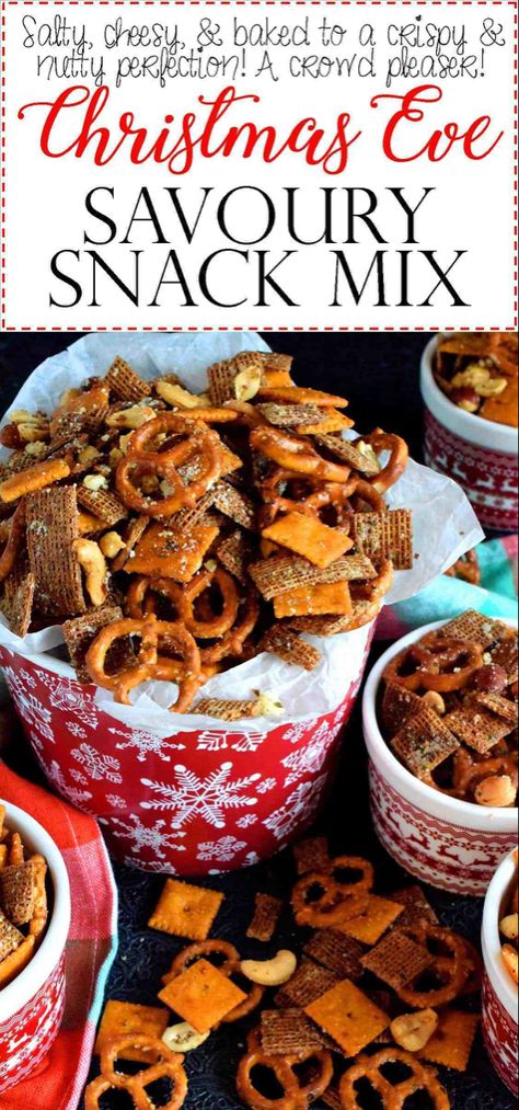 Best Christmas Chex Mix Recipes, Check Mix Recipes Homemade Christmas, Christmas Treats Salty, Christmas Bits And Bites, Sweet And Salty Christmas Snack Mix Recipes, Christmas Mixes Snack, Christmas Mix Recipes, Christmas Snack Bar Ideas Party, Christmas Snack Bags Gifts