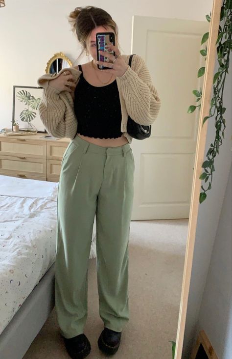 Styling Sage Green Pants, Outfit With Mint Green Pants, How To Style Mint Green Pants, Mint Cargo Pants Outfit, Outfits With Sage Green Pants, Sage Green Trousers Outfit, Green Pants Outfit Summer, Sage Green Pants Outfits, Mint Cardigan Outfit