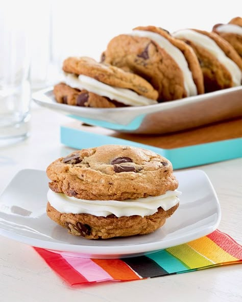 Summer Sweet Treats, Chocolate Chip Sandwich Cookies, Chip Sandwich, Homemade Buttercream, Cookie Sandwich Recipes, Cookie Sandwich, Southern Lady, Refreshing Desserts, Cream Sandwich