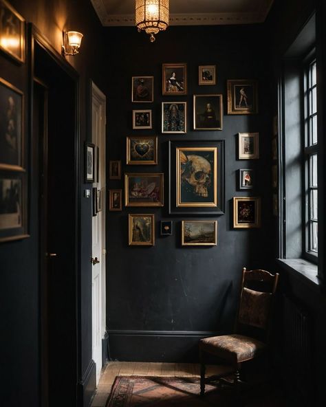 Dark Academia Hallway, Moody Traditional, Ravenclaw Room, Country Hallway, Dark Homes, Backyard Plans, Victorian Hall, Gothic Homeware, Darkest Academia