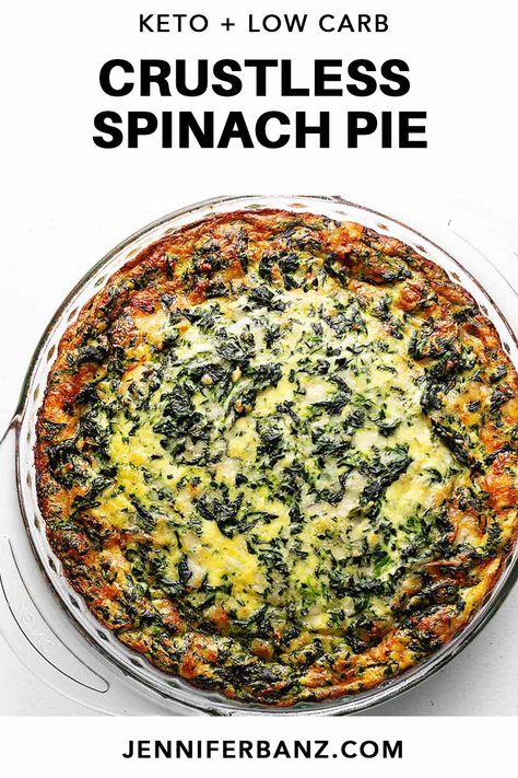 This easy crustless spinach pie is cheesy and full of spinach. Make this keto friendly spinach pie for breakfast, or have as a delicious, veggie packed dinner.And only  5 net carbs! #lowcarb #ketobreakfast #ketorecipes Easy Spinach Pie Recipe, Crustless Spinach Pie, How To Make Spinach, Spinach Pie, Crustless Quiche, Low Carb Soup, Spinach Recipes, Quiche Recipes, Net Carbs